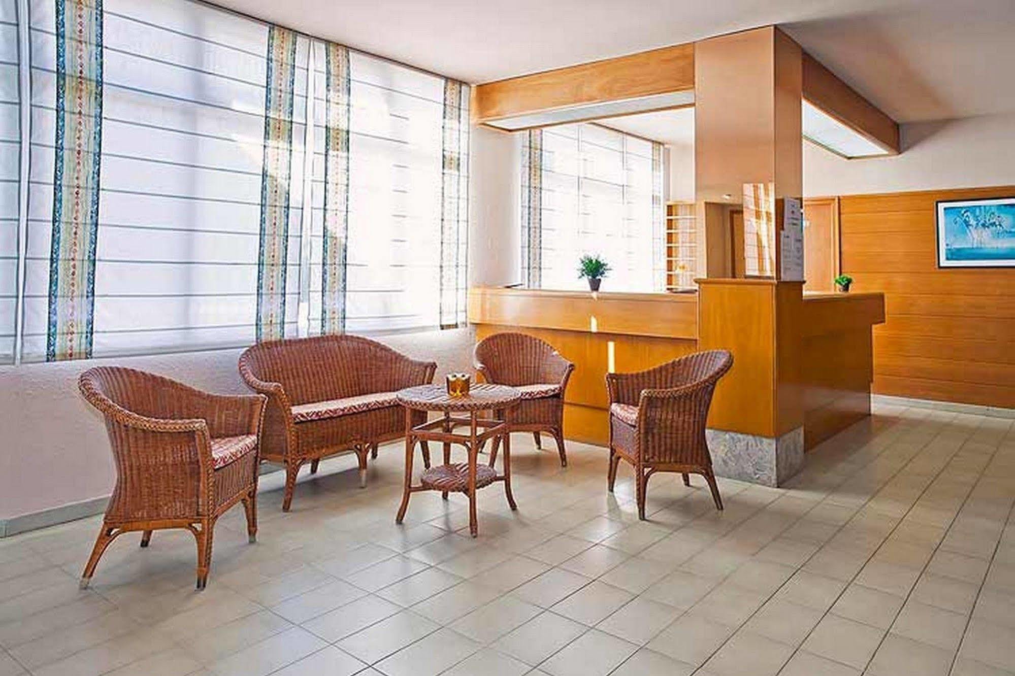Rvhotels Estartit Confort Apartamento *