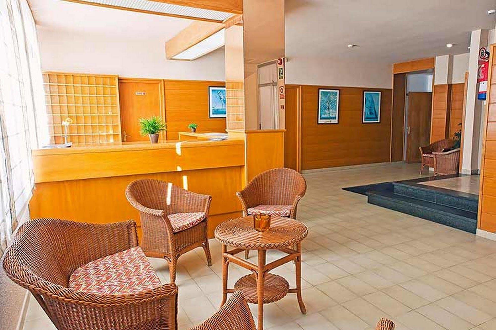 Rvhotels Estartit Confort Apartamento *
